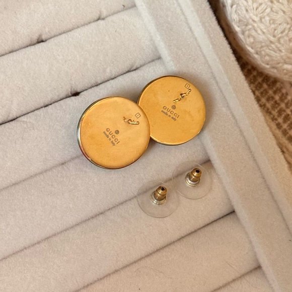 Gucci Iconic GG Logo Web Stripe Enamel Dome Stud Earrings - Picture 3 of 4